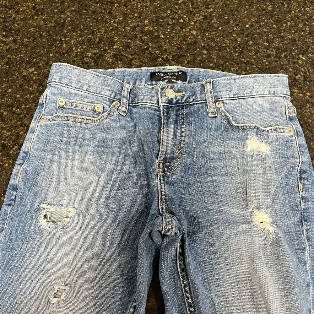Banana Republic Light Blue Straight Leg Distressed Women's Crop Ankle Denim Jean - Picture 4 of 13